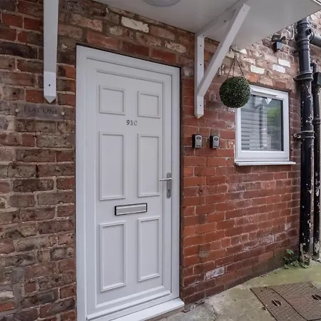 Apartman Henry Court 1